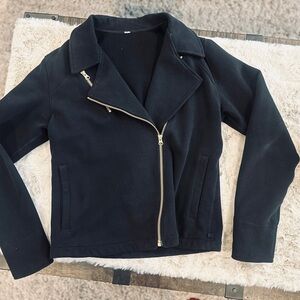 Women's Lululemon Black Zip-Up Jacket- L